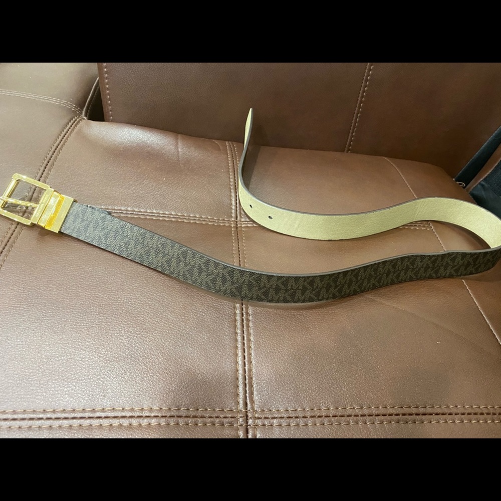 Women’s Michael Kors Brown Logo Belt Size Medium